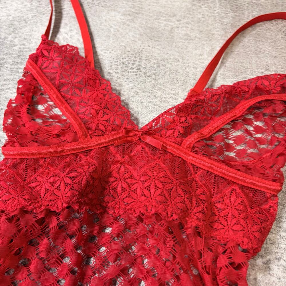 Red Sheer Lace Chemise Babydoll - Picture 2 of 4
